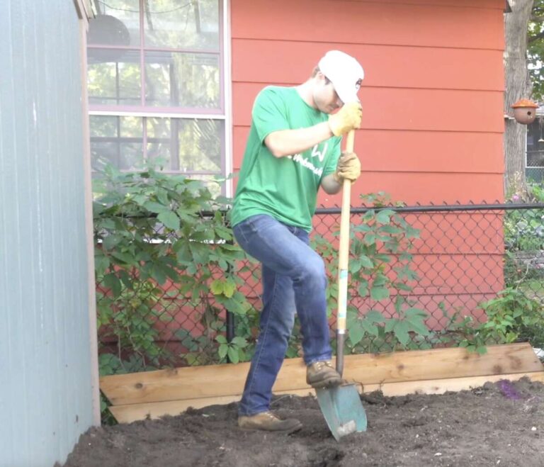 What Can I Use To Dig A Hole